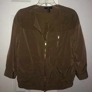 Army green zip up jacket with 3/4 sleeves